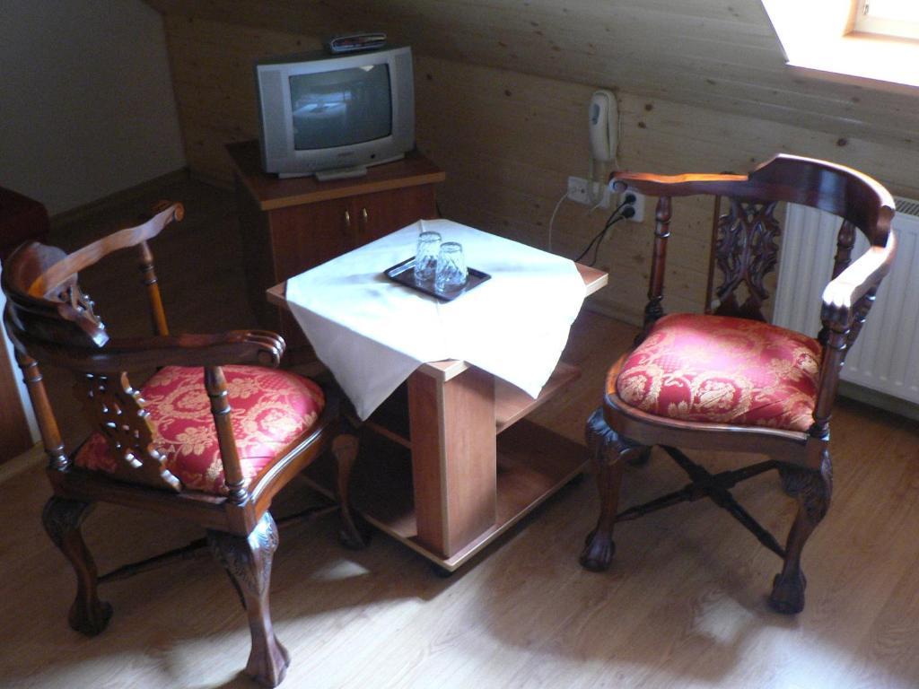 Lazensky Lecebny Dum Praha Hotel Luhačovice Стая снимка